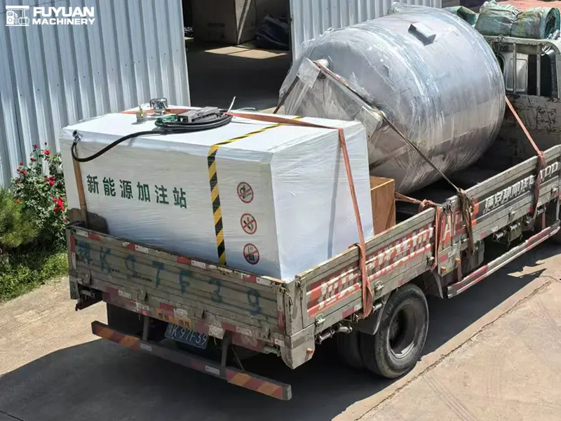 Loading and Delivery at New Energy Refueling Stations