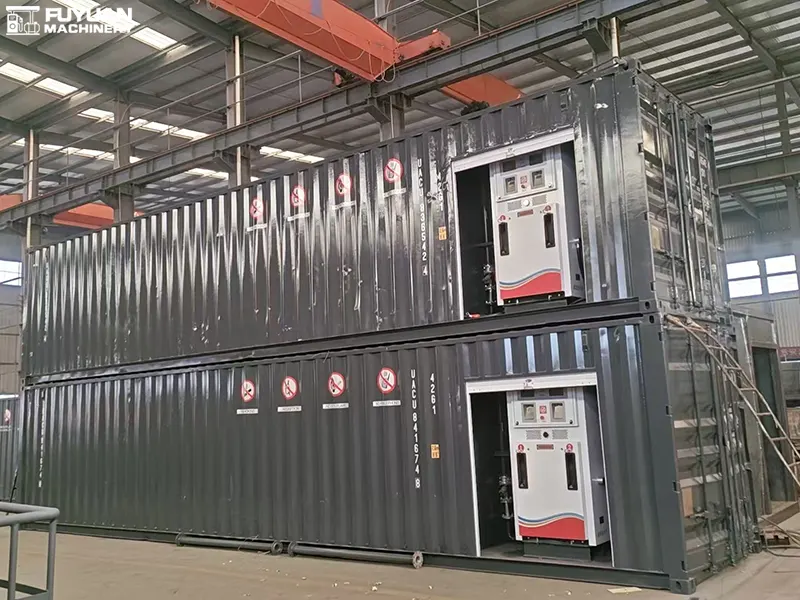 Large Mobile Gas Stations Have an Outer Layer of Anti-Corrosion Paint